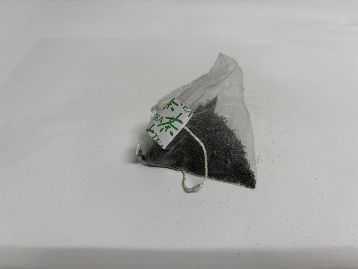 画像1: 熱湯緑茶三角ティーバッグ（5g×10袋入） (1)